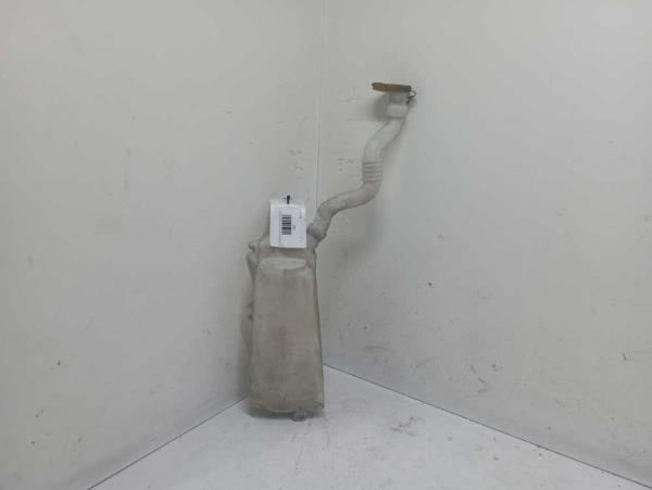 RESERVOIR LAVE GLACE RENAULT  - Vue 1